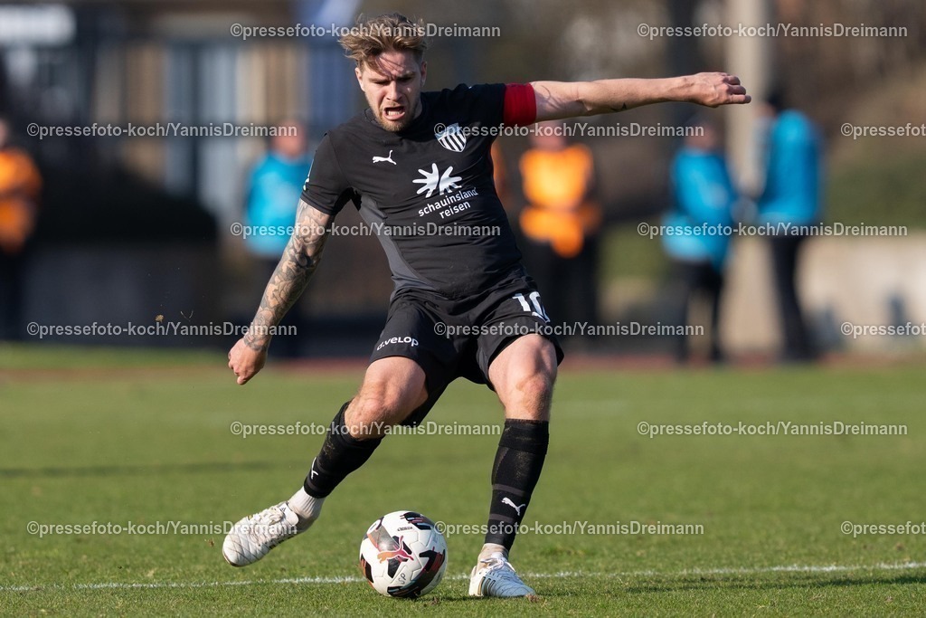 xYDR15032501098 | 15.03.2025, xydrx, Fußball, Borussia Mönchengladbach II (U23) - 1.FC Bocholt, Regionalliga West, Grenzlandstadion: Jan Holldack (1. FC Bocholt #10)