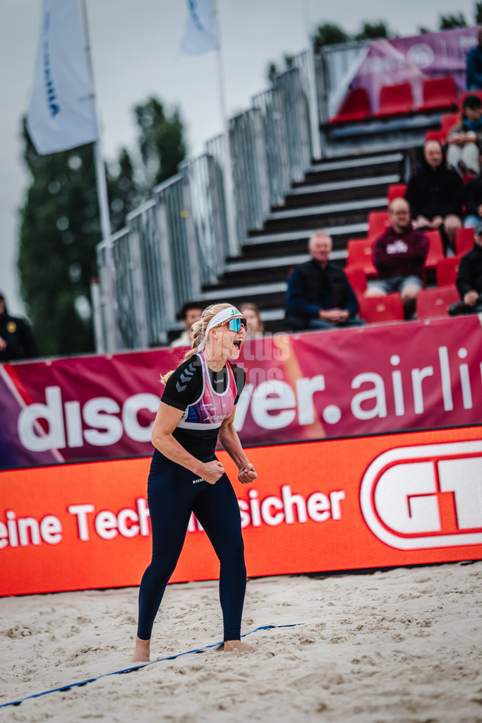 Beachvolleyball | Frauen | German Beach Tour 2024 | Tourstop Bremen | 07.06.2024 | Anna Behlen jubelt