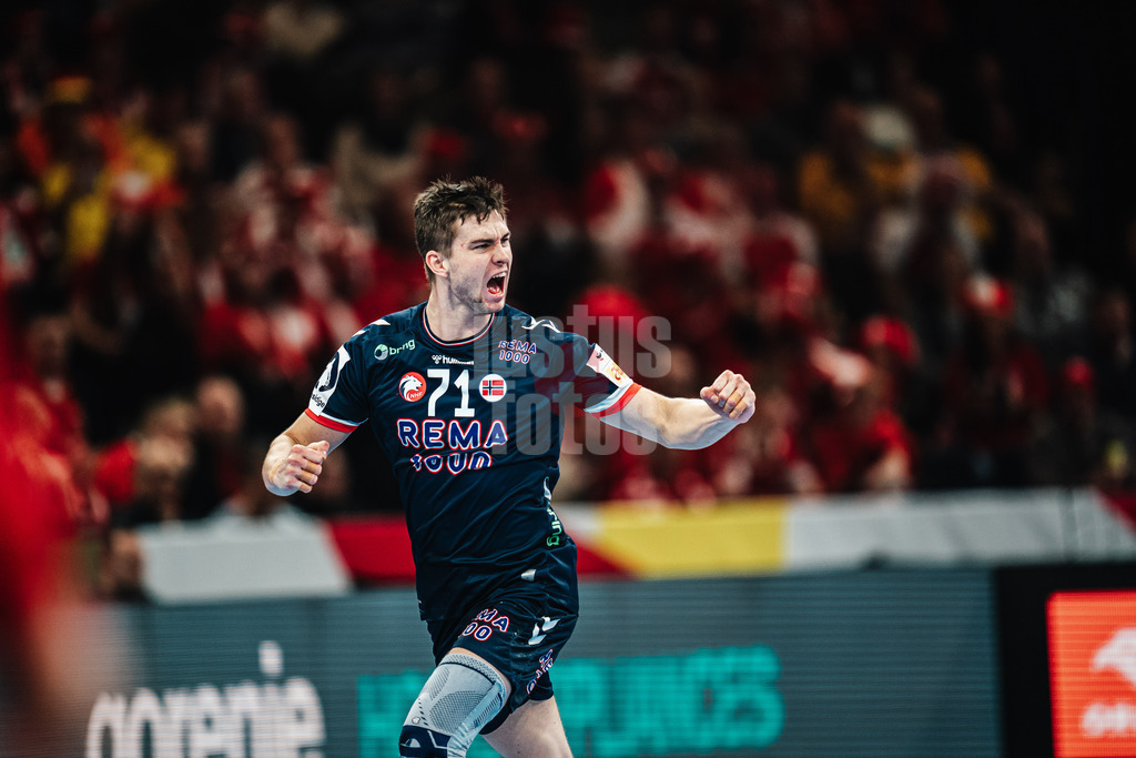Handball | Herren | EHF EURO 2024 | European Championshop Men 2024 Final Tournament | Norwegen vs. Niederlande | 19.01.2024 | Alexandre Christoffersen Blonz (#71, Norwegen, NOR) jubelt