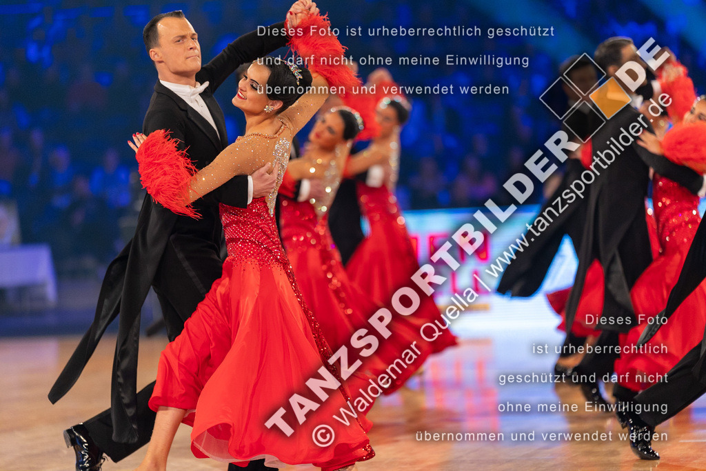 20231111-12055 | Hier finden Sie Tanz Bilder vom Latein und Standard Formationen tanzen. Sportbilder vom Tanzsport. Schöne Fotos und von Weltmeisterschaft, Europameisterschaft, Bundesliga, Regionalliga, Oberliga und Landesliga sowie von GOC Stuttgart, DanceComp, WM Bremen