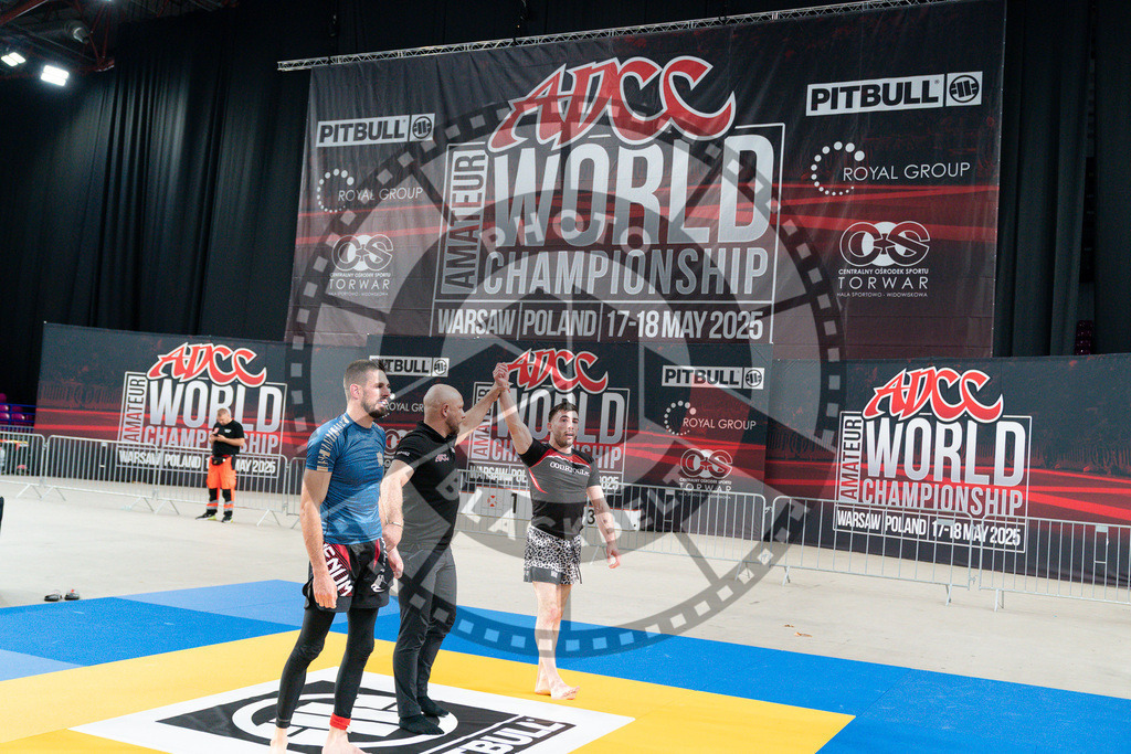 20250517PBB5035 | Athletes compete during the first day of the ADCC Amateur World Championship on May 15, 2025 in Warsaw, Poland. © Chiara Dazi / photoblackbelt