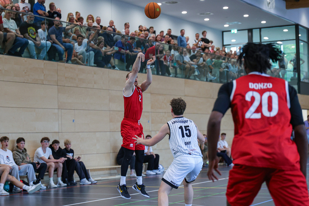 Pro A BAYER GIANTS vs Leichlinger TV  Test-100 | Fotos von Basketballspielen aus dem Raum NRW fotografiert von Gero Mueller-Laschet und Daniel Schaefer - Realisiert mit Pictrs.com