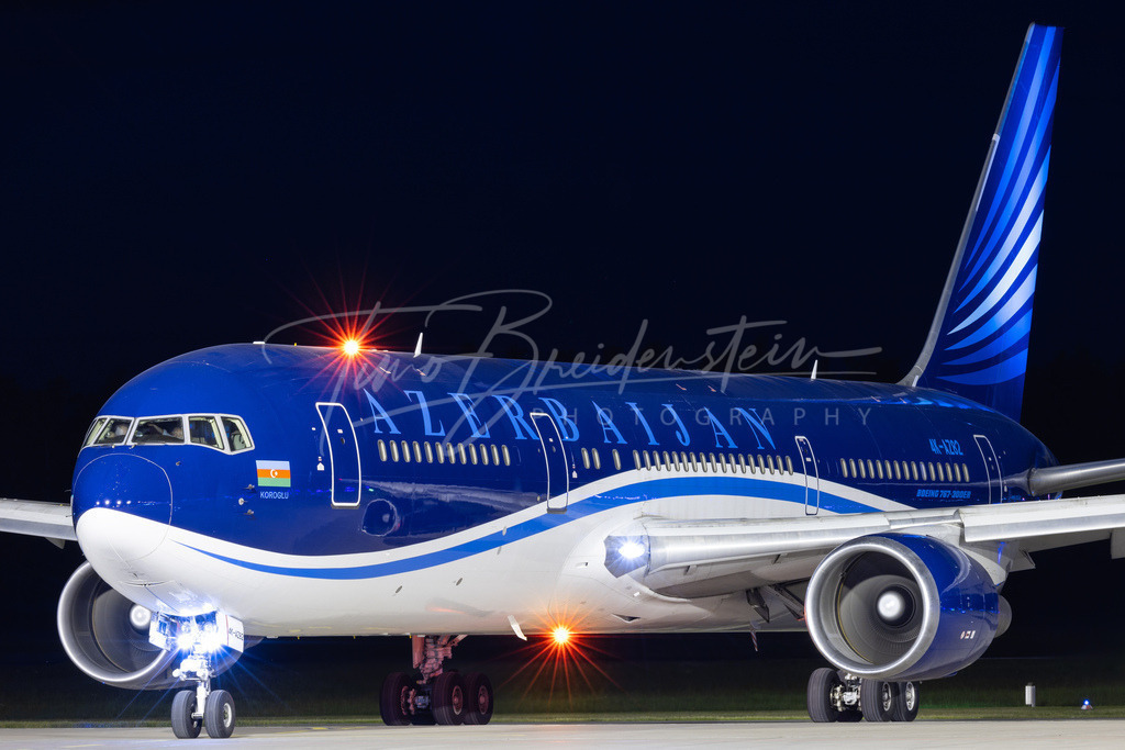 134 | Buy high-quality aviation and travel photography prints by professional photographer Timo Breidenstein. Authentic images, professionally printed, worldwide shipping. - Realisiert mit Pictrs.com