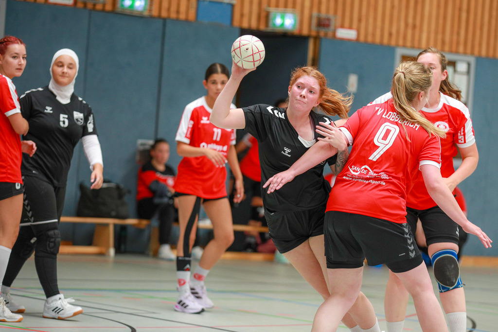 Rheinhausen-Lobberich_Plus_310825_026 | Bildergalerie von Sport-Ereignissen aber auch von weiteren spannenden Dingen - nicht nur vom Niederrhein. In Anlehnung an den bekannten Spruch von Hanns Dieter Hüsch heißt das Motto: "Niederrhein ist überall".  - Realisiert mit Pictrs.com