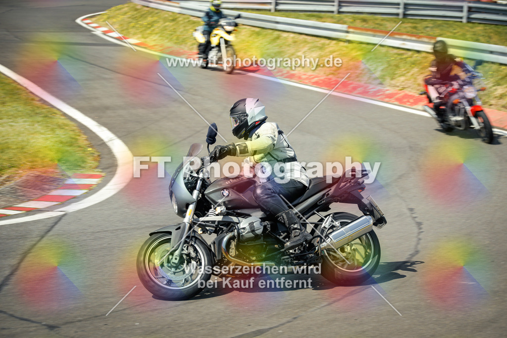OBK_Mai_Martina_Markus-10814 | Hier findet Ihr Bilder von Touristenfahrten auf der Nürburgring Nordschleife oder von anderen Veranstaltungen die ich besucht habe. Viel Spass beim Durch Schauen 