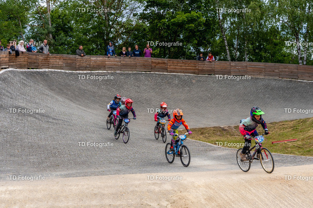 BayBMX2026-05033 | Fotogalerie von Thomas Dettweiler mit Eventbildern und lizenzfreien Fotos. Perfekt als Wandbild, für Büro, Website oder private Nutzung. - Realisiert mit Pictrs.com