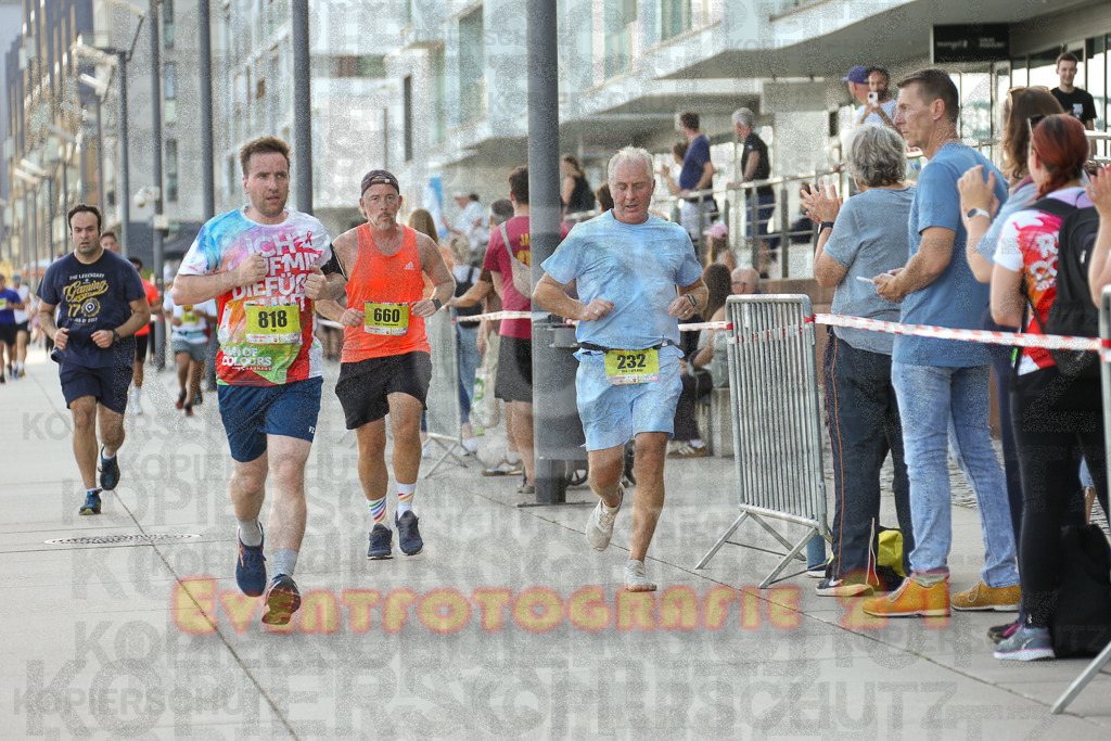 250920_1447_EX1_7578 | Sportfotografie im Rhein-Sieg Kreis, Köln, Bonn, NRW, Rheinland Pfalz, Hessen, etc. Unser Tätigkeitsfeld umfasst den Laufsport vom Volkslauf über den Marathon, Duathlon, Triathon bis zum Ultralauf wie Kölnpfad Ultra oder Schindertrail.
