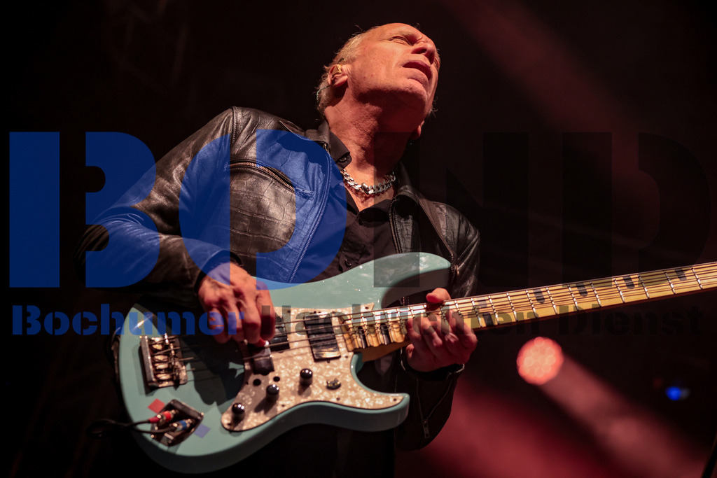 Zeltfestival Ruhr 2024 - Mr. Big  {date} -  | {headline}(Foto: Sebastian Sendlak / BOND) - Realisiert mit Pictrs.com