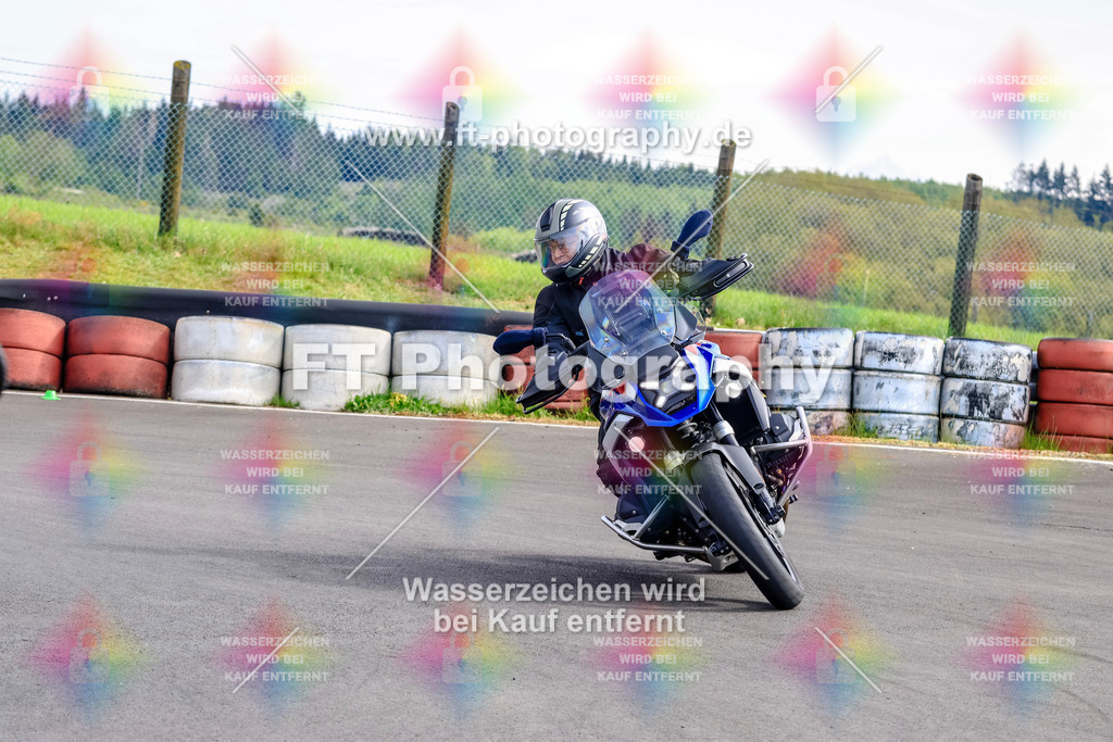 _OTO3240 | Hier findet Ihr Bilder von Touristenfahrten auf der Nürburgring Nordschleife oder von anderen Veranstaltungen die ich besucht habe. Viel Spass beim Durch Schauen 