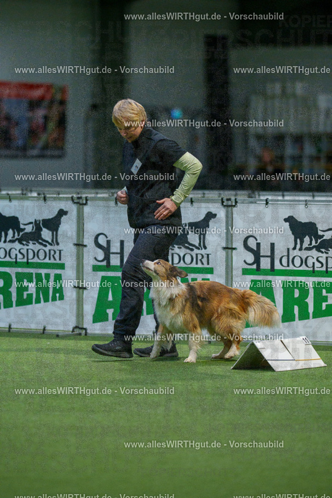 7R509710 | Professionelle Tierfotografie in Mönchengladbach von Daniel Wirth (allesWIRTHgut). Liebevolle & natürliche Bilder von Hunden & Katzen für unvergessliche Erinnerungen.