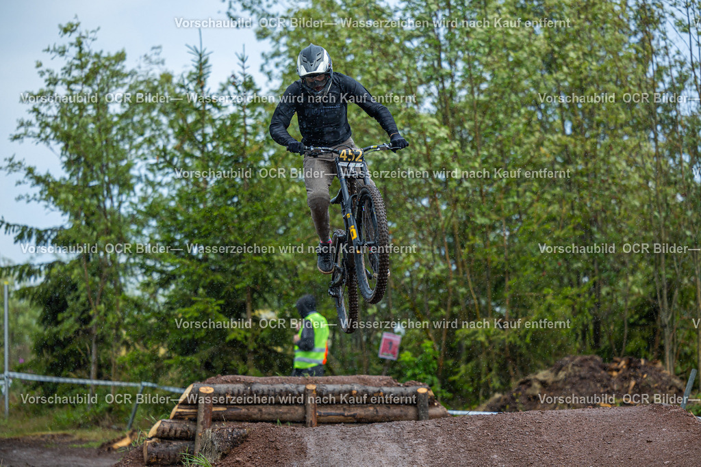 IXS Downhill Ilmenau Samstag R6-1599 | OCR Bilder Fotograf Eisenach Michael Schröder