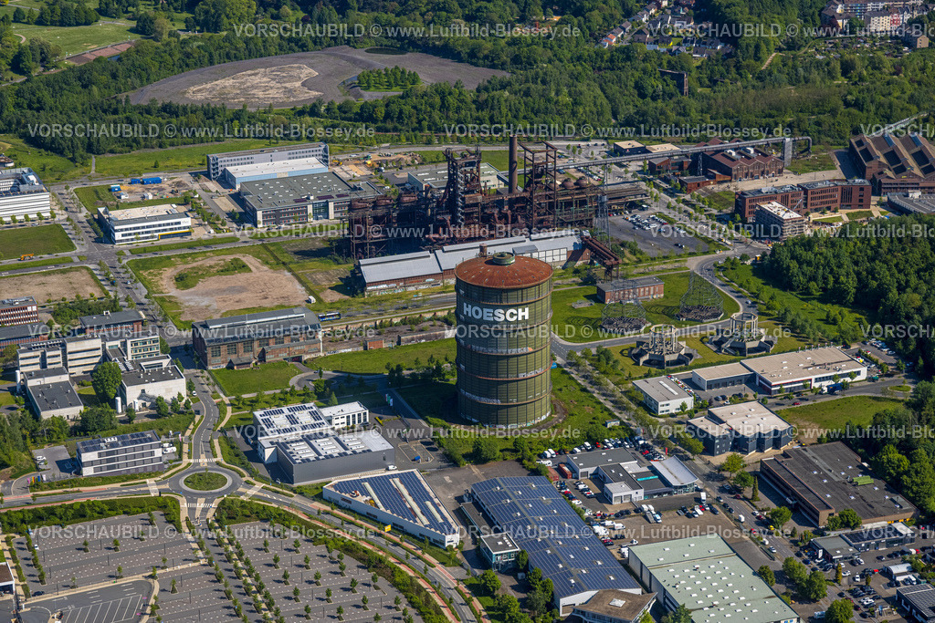 Dortmund230504000 | Luftbild, Technologiepark Gewerbegebiet Phoenix West, Gasometer, Hochofen Stahlwerk Ruine, Hörde, Dortmund, Ruhrgebiet, Nordrhein-Westfalen, Deutschland
