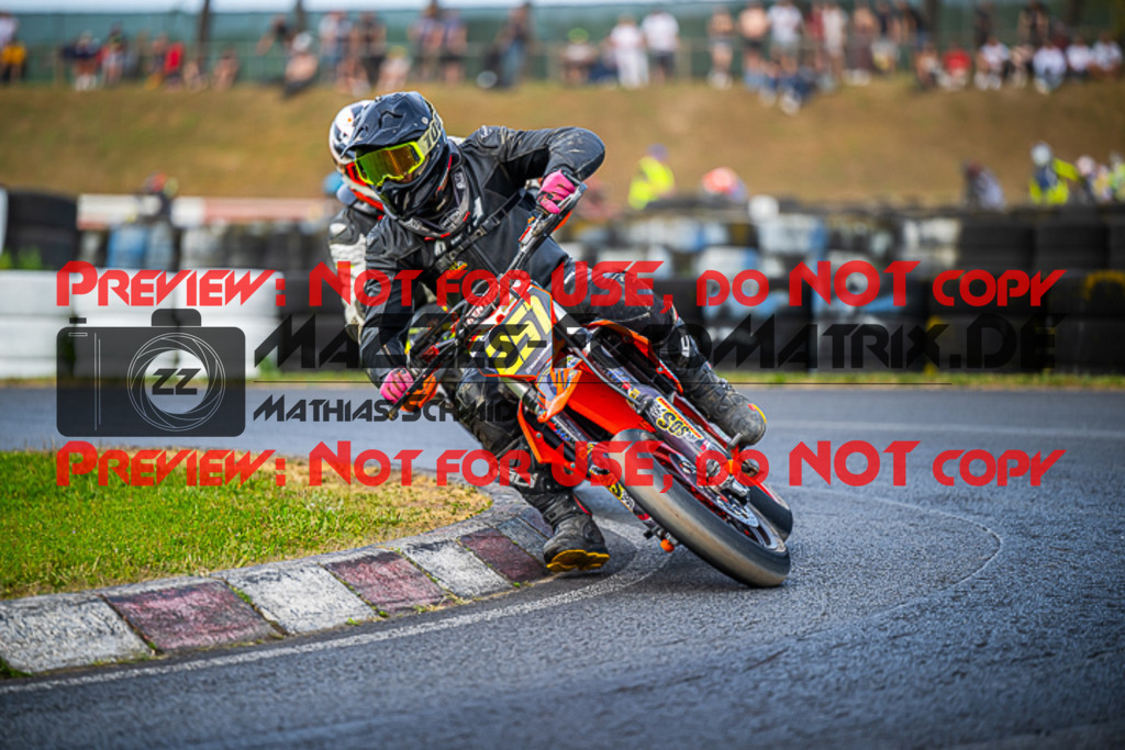 MaZZes_FotoMatrix_230917_2131 | S2