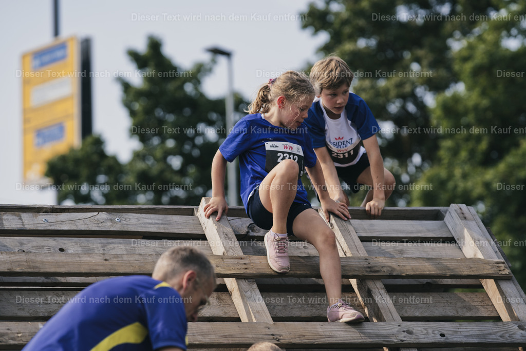 rocktherace_kk_2026_09_24-188 | Shop für Fotos von Sportevents z.B. Obstacle Course Racing, OCR, Triathlon, Trail Run und MTB - Realisiert mit Pictrs.com
