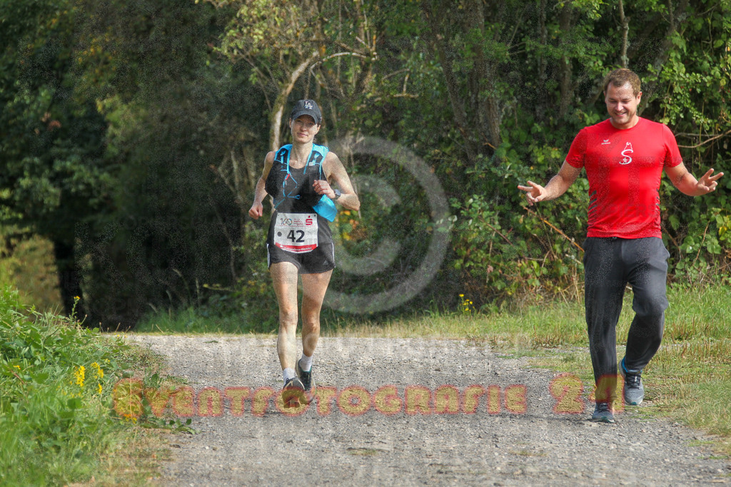 250830_1616_EV4_4646 | Sportfotografie im Rhein-Sieg Kreis, Köln, Bonn, NRW, Rheinland Pfalz, Hessen, etc. Unser Tätigkeitsfeld umfasst den Laufsport vom Volkslauf über den Marathon, Duathlon, Triathon bis zum Ultralauf wie Kölnpfad Ultra oder Schindertrail.