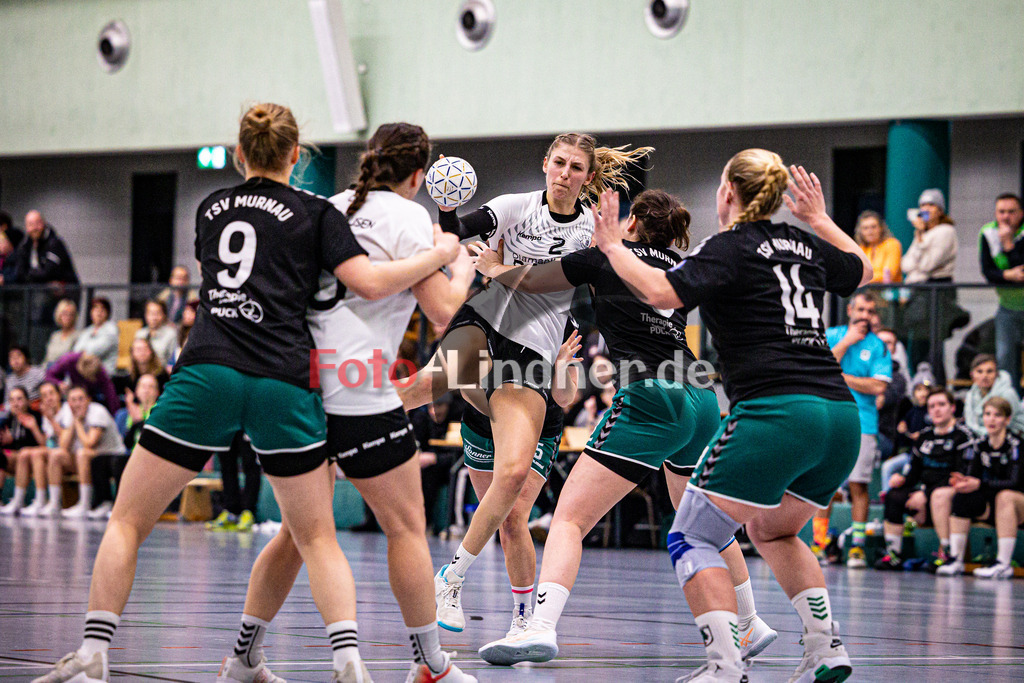 BSC Oberhausen gegen TSV Murnau | Bezirksoberliga Handball Frauen 2024/25, BSC Oberhausen gegen TSV Murnau, 20250118,Anna LAUTENBACHER (BSC Oberhausen 2) in Aktion,2025-01-18 in Weilheim (Jahnhalle)Anna LAUTENBACHER (BSC Oberhausen 2)Copyright: WolfgangxLindner foto-lindner.de