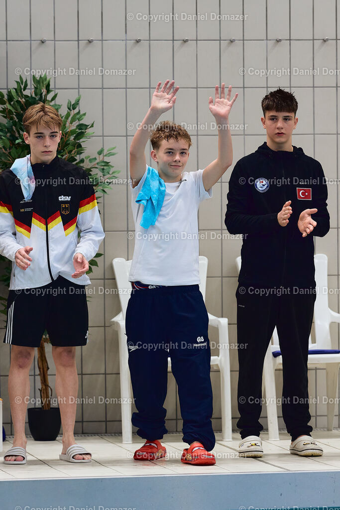 International Youth Diving Meet 2026 | Day 3 of 5 | International Youth Diving Meet 2026| Day 3 of 5 | 24.04.2026 | Youth diving competition featuring 1m and 3m springboard and platform at the Schwimmsportkomplex Freiberger Platz in Dresden.@ Domazer Photography - Realisiert mit Pictrs.com