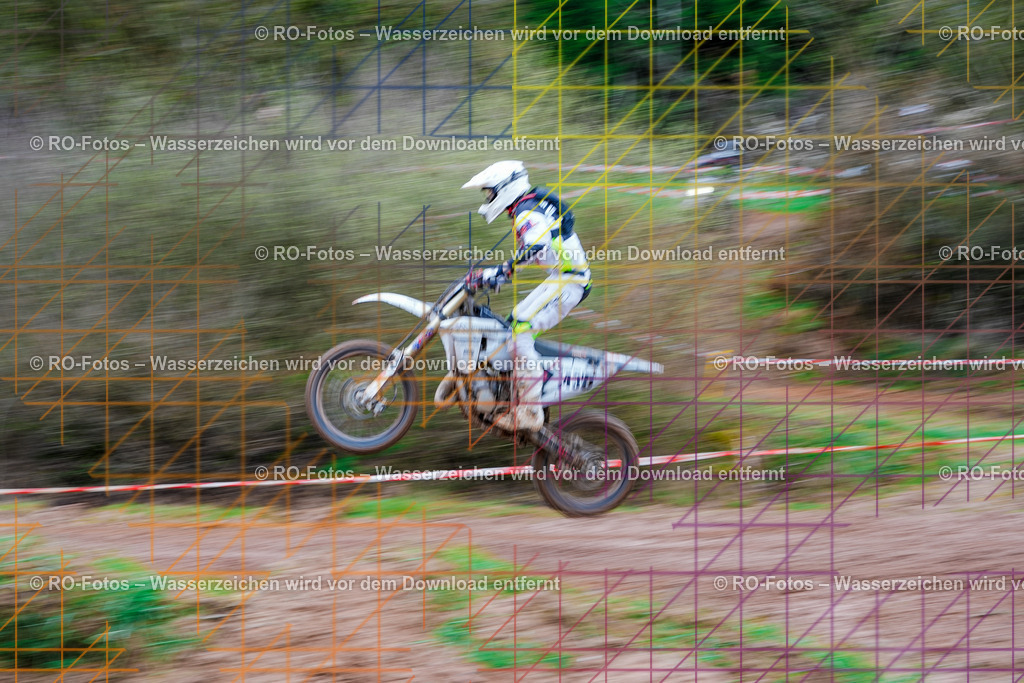 4 Lauf Mernes-44 | Sportfotografie von RO-Fotos: Motorsport, Motocross, Enduro, Laufveranstaltungen und Triathlon. Professionelle Fotos von Sportlern und Events. - Realisiert mit Pictrs.com