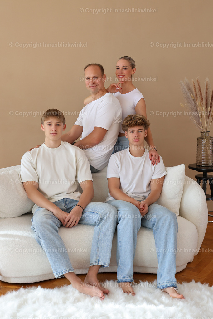 8 | Outdoor Fotografie. Kinder- Familien und Portraitfotografie. Natürliche lebendige Fotos draußen an einer Location deiner Wahl. 
