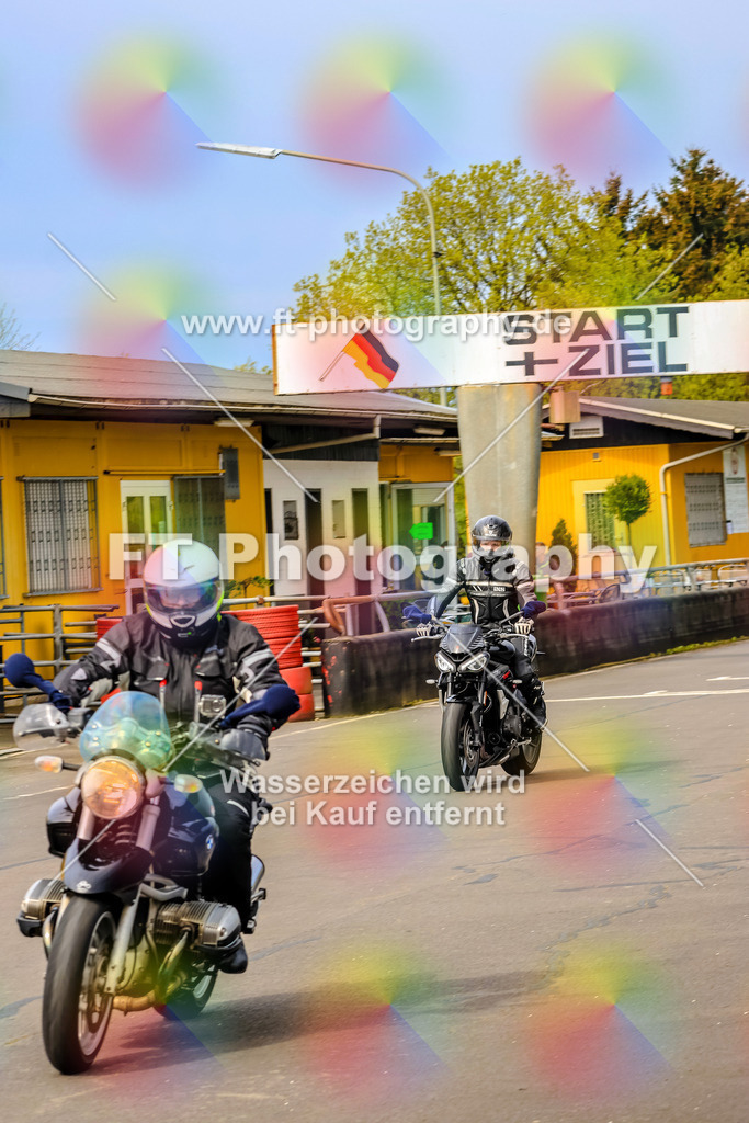 _OTO3337 | Hier findet Ihr Bilder von Touristenfahrten auf der Nürburgring Nordschleife oder von anderen Veranstaltungen die ich besucht habe. Viel Spass beim Durch Schauen 