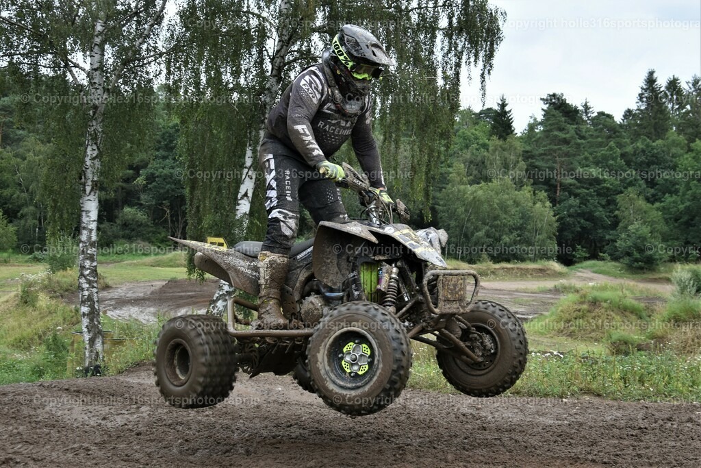 DSC_0049 (2) | Sportfotografie , Motorsport, Motoross, Reitsport, Mointainbike, Enduro,
Landschaft , Outdoor, Eventfotografie, Landschaft, Bilder online bestellen - Realisiert mit Pictrs.com