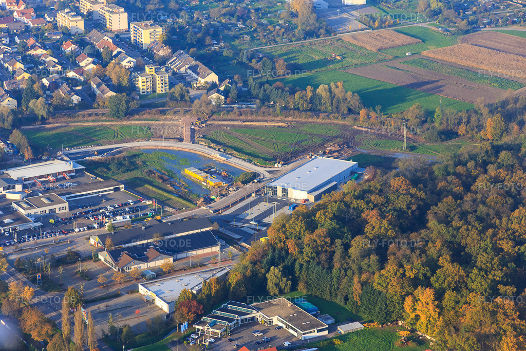 Luftbild: Gewerbegebiet in der Lauterburger Straße in Kandel im Bundesland Rheinland-Pfalz in Deutschland. Foto: IMG_075751.jpg vom 01.11.2014 durch Werner Riehm/FLY-FOTO.de