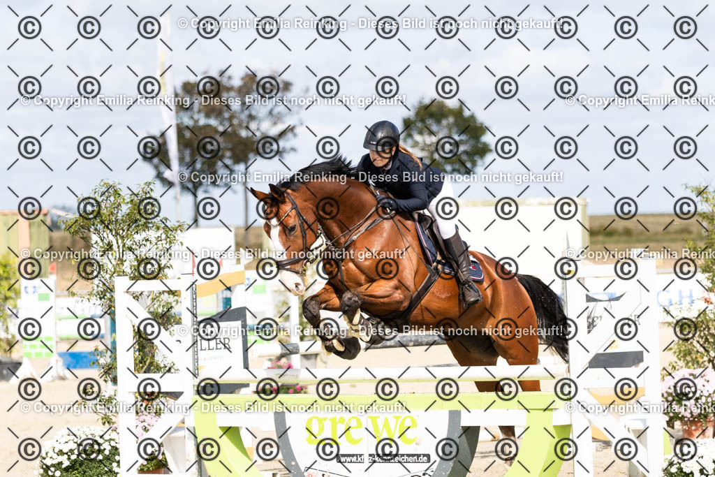 CL5A1647 | Emilia Reinking Fotografie - Realisiert mit Pictrs.com