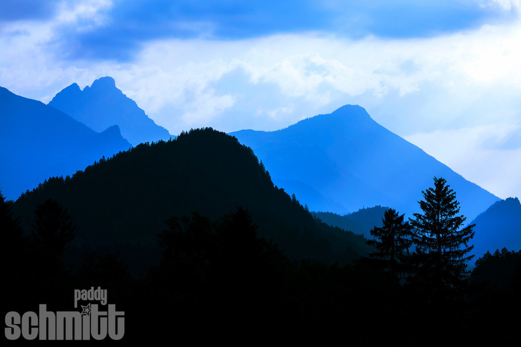 PS-Bergwelt-2026-131 | Entdecke die größte Bildgalerie der Region mit Fotografien aus dem Allgäu, der Bodenseeregion, Oberschwaben, dem Donautal und der Schwäbischen Alb. Landschaften, Luftaufnahmen und Reisefotografie als Wandbild und Fotokunst. - Realisiert mit Pictrs.com