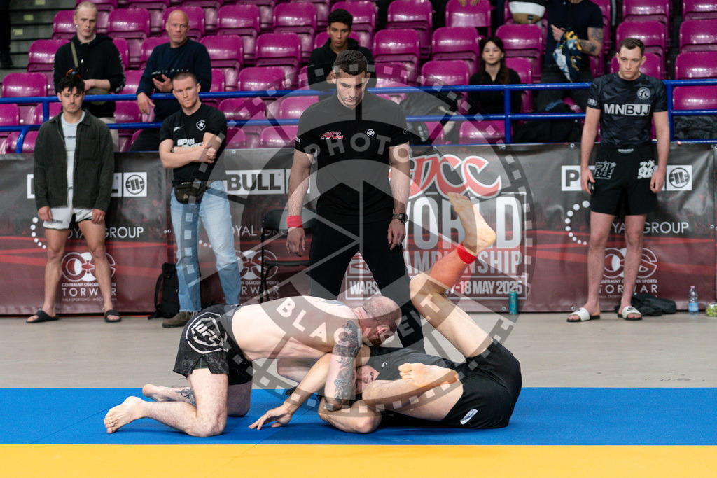 20250517PBB0154 | Athletes compete during the first day of the ADCC Amateur World Championship on May 15, 2025 in Warsaw, Poland. © Chiara Dazi / photoblackbelt