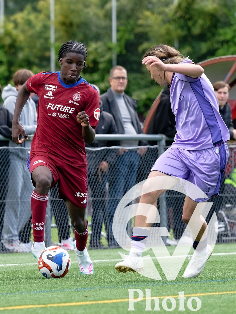 Servette M16  v Bâle M16  - Quarts de finale retour des playoffs de M16 Elite | Geneva, Switzerland - May 16 : during the Quarts de finale retour des playoffs de M16 Elite  match between Servette M16  and Bâle M16  at Stade de Balexert  on May 16 , 2026 in Geneva, Switzerland.