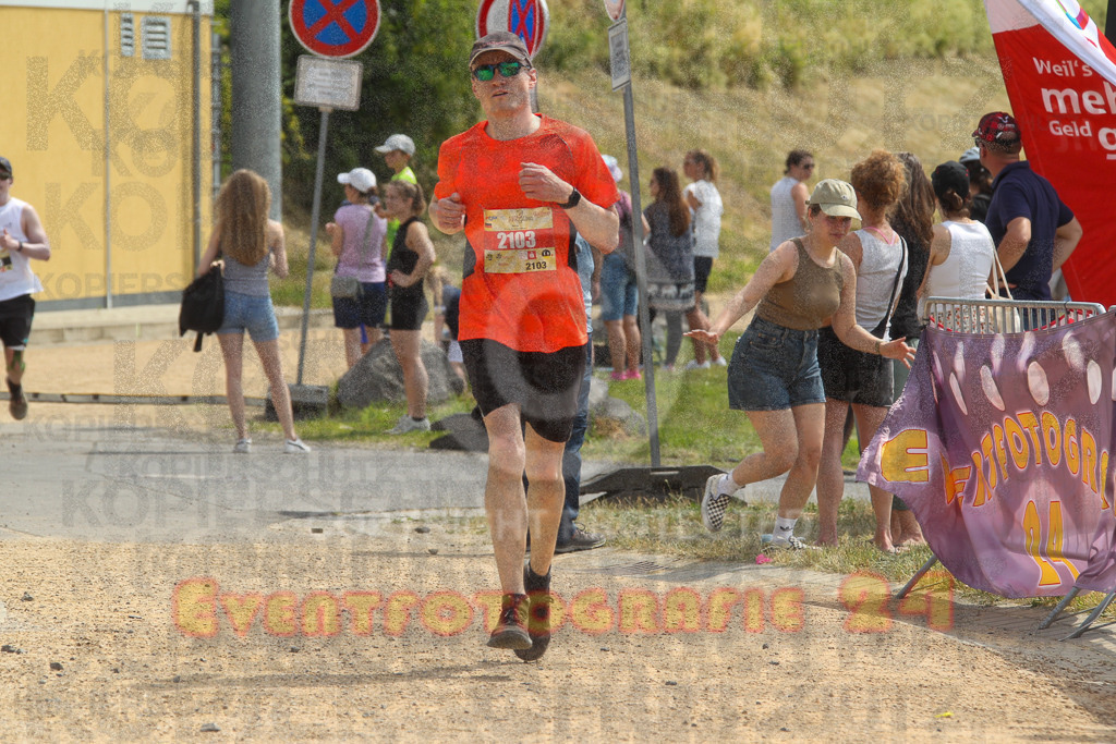 250614_1117_EV4_8776 | Sportfotografie im Rhein-Sieg Kreis, Köln, Bonn, NRW, Rheinland Pfalz, Hessen, etc. Unser Tätigkeitsfeld umfasst den Laufsport vom Volkslauf über den Marathon, Duathlon, Triathon bis zum Ultralauf wie Kölnpfad Ultra oder Schindertrail.