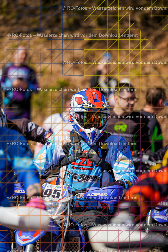 3 Lauf Mernes-142 | Sportfotografie von RO-Fotos: Motorsport, Motocross, Enduro, Laufveranstaltungen und Triathlon. Professionelle Fotos von Sportlern und Events. - Realisiert mit Pictrs.com