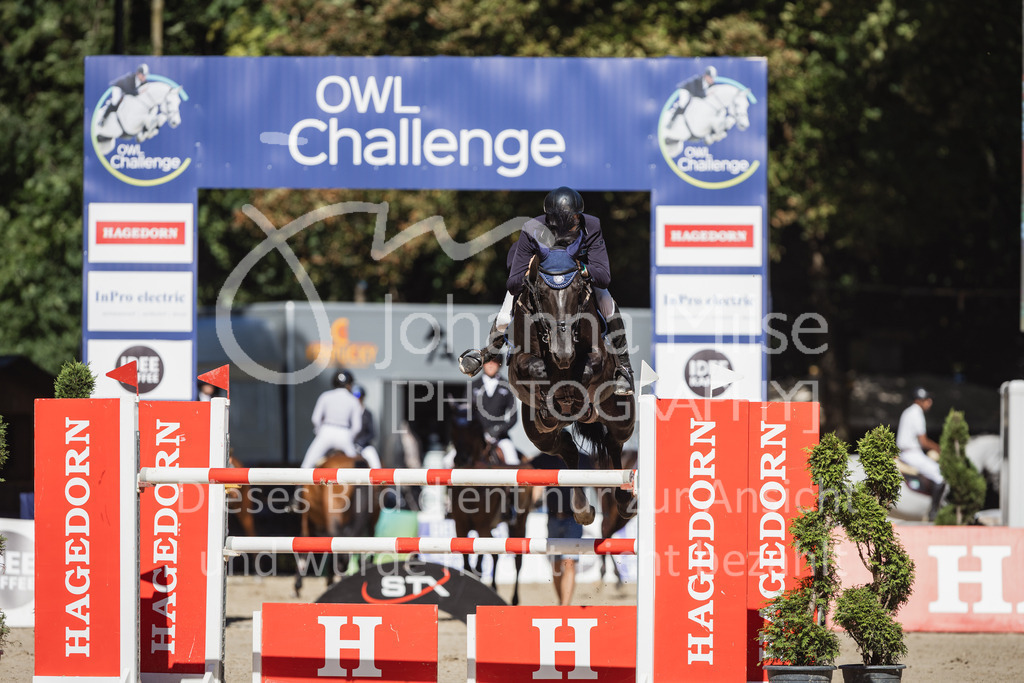 230908_OWLCh_LargeTour-446 | Deine schönsten Turniermomente als professionelle Fotos! Entdecke hochwertige Pferdesport-Fotografie im Online-Shop. Jetzt Fotos finden & bestellen!