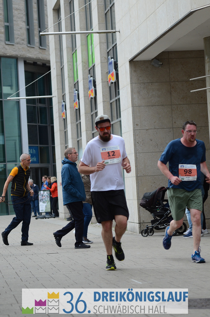VR Bank Hauptlauf 10km | 3königslauf 2022 VR Bank Hauptlauf - Realisiert mit Pictrs.com