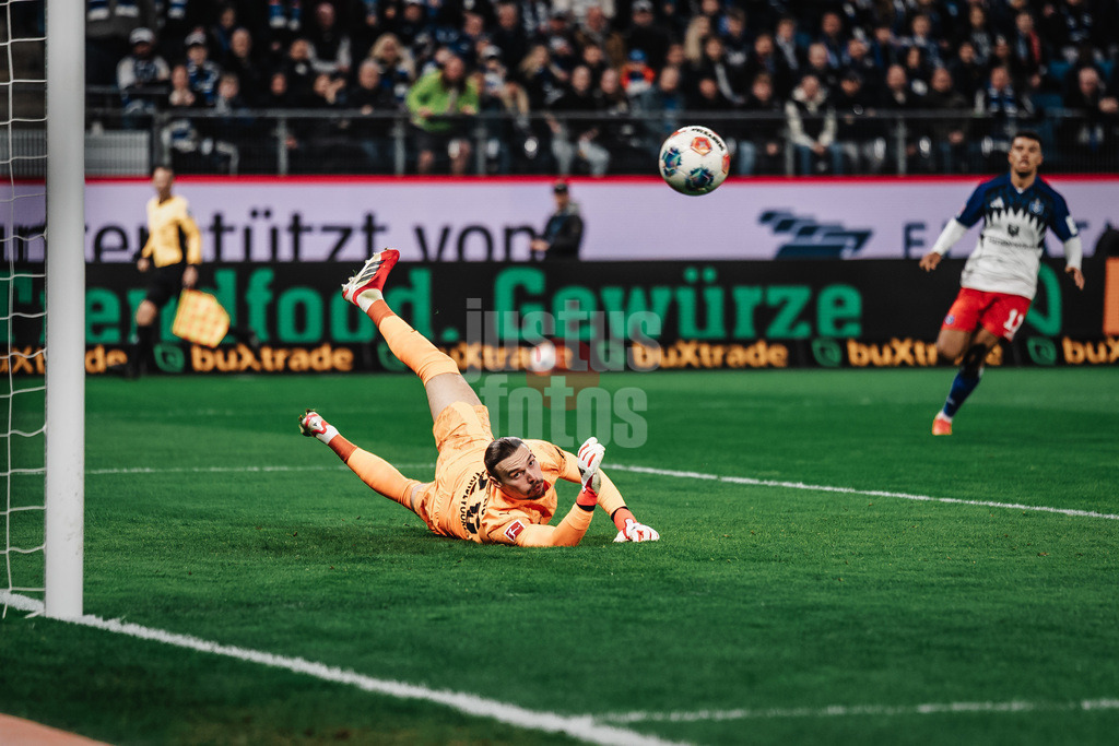 Fußball | Männer | Saison 2025/2026  | Fußball-Bundesliga | 16. Spieltag | FC St. Pauli vs. RB Leipzig | 27.01.2026 | Timo Werner (#36, RB Leipzig) mit einer Parade