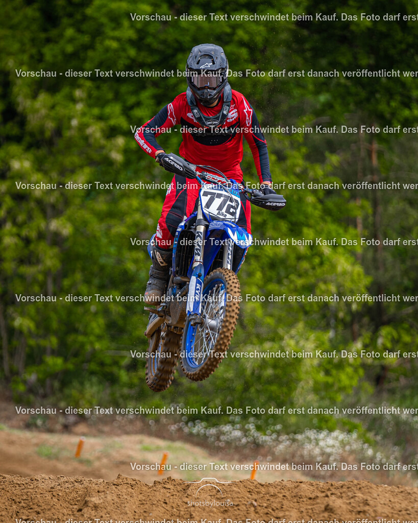 05_17_GroßGlienicke_clubsport-9698 | Sportfotografin aus Berlin-Brandenburg mit Fokus auf Motocross. Ich halte deine sportliche Leistung und echte Emotionen auf und neben der Strecke professionell fest. Entdecke die Fotos von deinem Rennen und bestelle sie direkt hier im Shop.