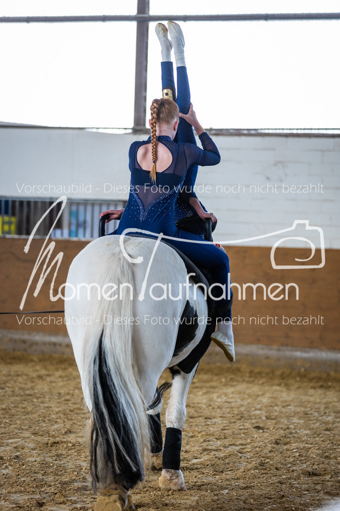 SS-Maxi-027 | MomenTaufnahmen Pferdesportfotos