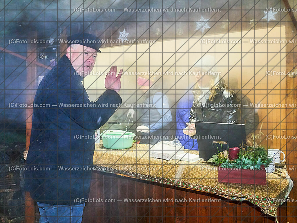 ALP7438_Wieselburger Advent_Leitner Josef-Elvira | (C)FotoLois.com, Alois Spandl. 25igster WIESELBURGER ADVENT, zwei Tage vor dem Fest, Fr 22. Dez. 2023.