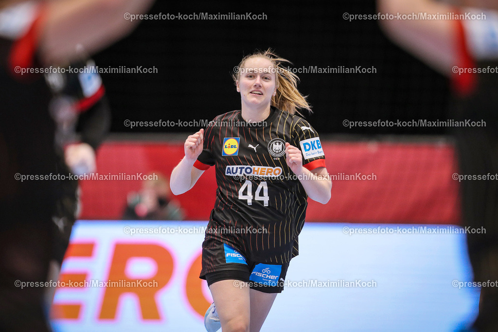 DueDHB03032402139 | 03.03.2024, Handball, Düsseldorf, Mitsubishi Electric Halle, Frauen EHF EURO Qualifikation, Spieltag 4, Deutschland - Slowakei: Meret Ossenkopp (44, Deutschland)