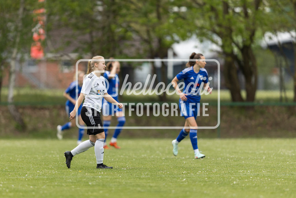Fußball I Frauen I Saison 2025-2026 I Oberliga Niedersachsen I FC Jesteburg-Bendestorf - BW Hollage I 12663 | realhellocedii - Realisiert mit Pictrs.com