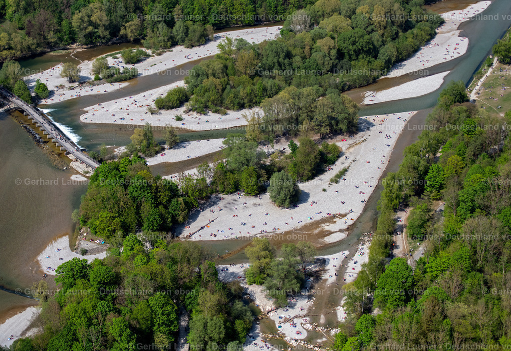 9101915 | Freizeit auf den Flaucher Inseln an der Isar, München