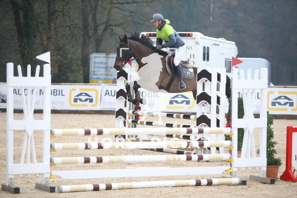 AS8V1224 | Willkommen bei Brunnmayr - Design & Fotografie – Ihrem Spezialisten für Reitturniere und Pferdeveranstaltungen in Oberösterreich, Salzburg und Bayern! Seit über 17 Jahren sind wir leidenschaftlich dabei.