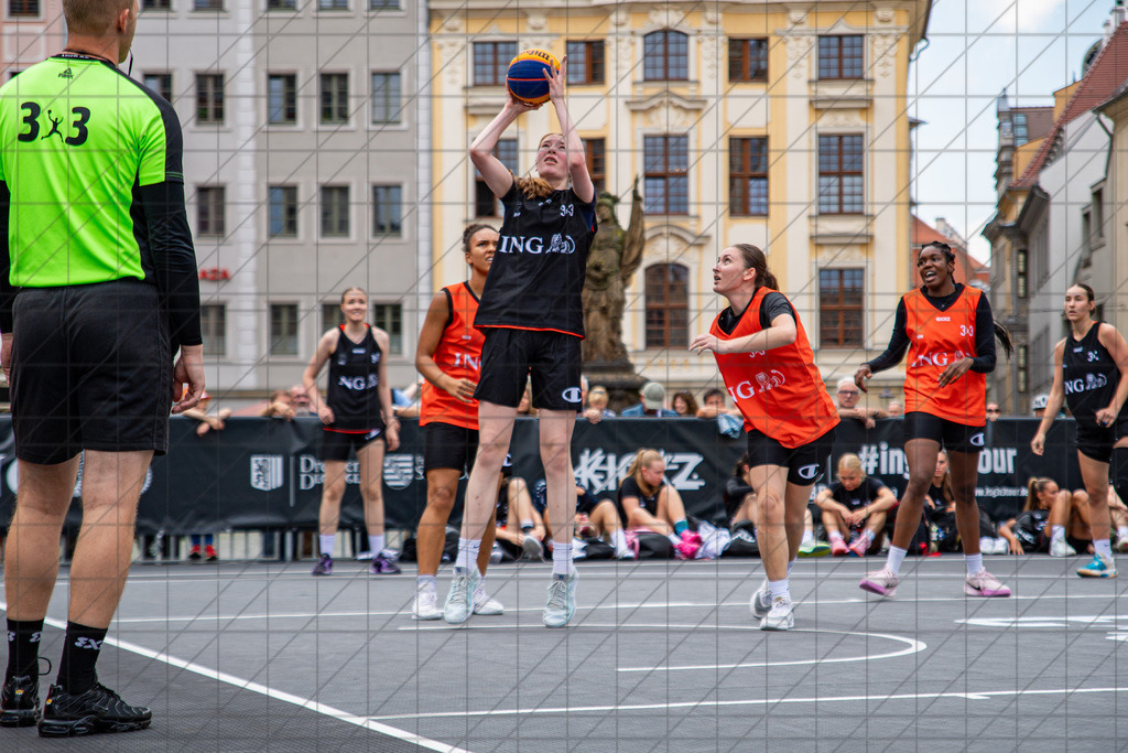 DIE FINALS 2025 | Dt. Meisterschaft 3x3  | U18w | //  01.08.25: DIE FINALS 2025 | Dt. Meisterschaft 3x3  | U18w / Dresden / Deutschland  //   CREDIT:www.bullenfotos.de, Martin König, Hörner Weg 40, D-49078 Osnabrück, +4917663732967 // Nutzung und Weitergabe nur zu den vereinbarten Zwecken. Presseanfragen an Ersteller. Alle Rechte beim Ersteller. Honorierung nach MFM. - Realisiert mit Pictrs.com