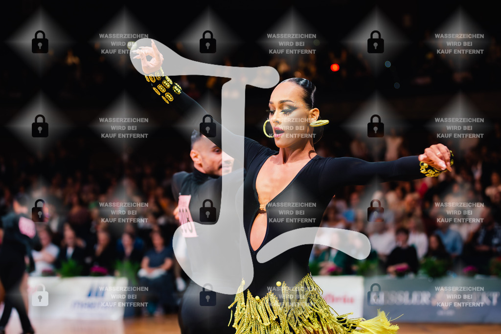 GOC 2025 - WDSF GrandSlam Latin 35-38th (208) Philip Andraus _ Ekaterina Tsvetkova (Germany)-2025-08-23-1894 | Webshop for digital downloads and prints of dance sport, event & show photographer Julian Link - Realisiert mit Pictrs.com