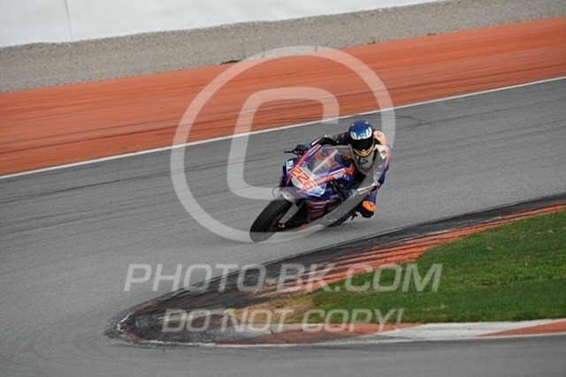 2025_03_25_PBK_14676 | Sportfotografie; SlowMotion; Video; Rennstrecke; Hafeneger; Speer; Racing; RSE; BMW; CBO; Trackday; Motorsportarena; Hockenheimring; Brno; Most; Barcelona; Valencia