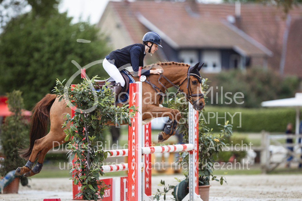 240504_PonyTrophy-187 | Deine schönsten Turniermomente als professionelle Fotos! Entdecke hochwertige Pferdesport-Fotografie im Online-Shop. Jetzt Fotos finden & bestellen!