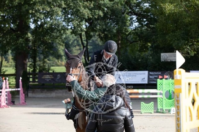 2B4A1075 | pixelfaenger - Realisiert mit Pictrs.com