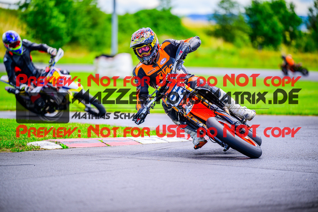 MaZZes_FotoMatrix_240713_6021986_7708 | S2