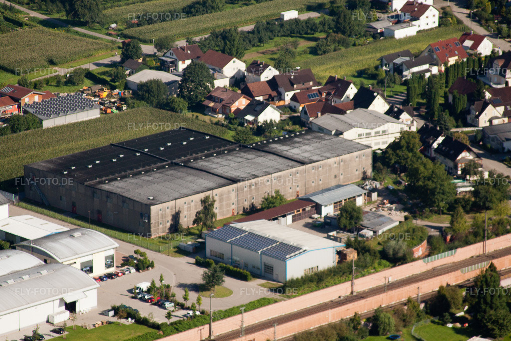Luftbild: Werksgelände Muffenrohr GmbH im Ortsteil Hatzenweier in Ottersweier im Bundesland Baden-Württemberg in Deutschland. Foto: IMG_31746.jpg vom 20.08.2010 durch Werner Riehm/FLY-FOTO.de