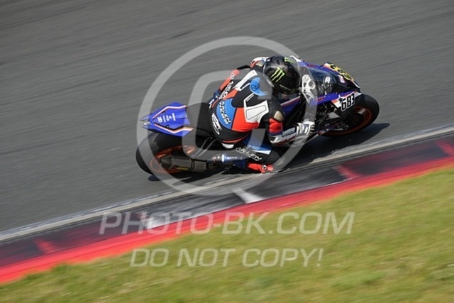 2024_07_07_PBK_42448 | Sportfotografie; SlowMotion; Video; Rennstrecke; Hafeneger; Speer; Racing; RSE; BMW; CBO; Trackday; Motorsportarena; Hockenheimring; Brno; Most; Barcelona; Valencia